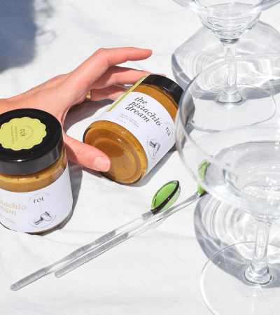 Crema de miere cu fistic si vanilie